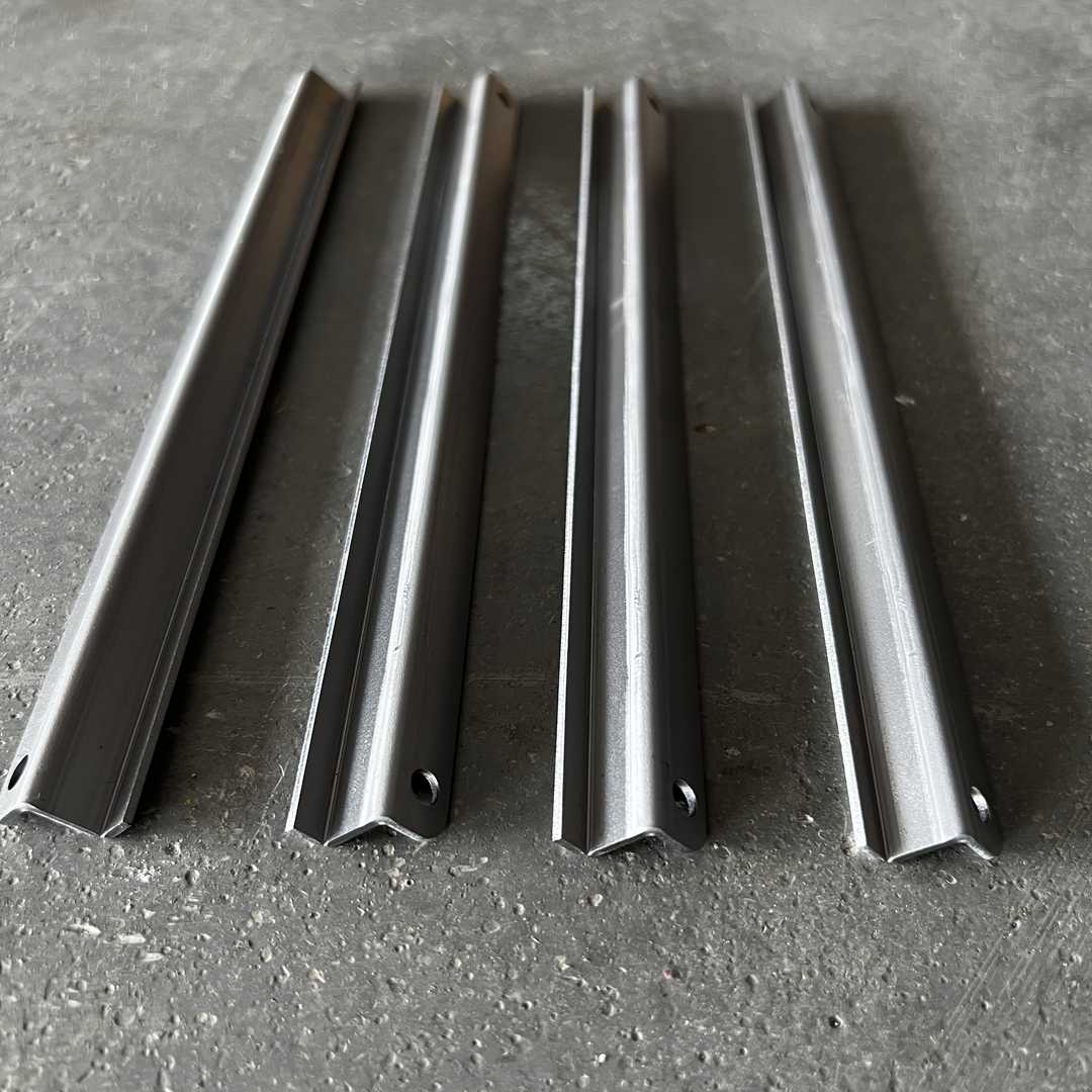  Fabricación de láminas de metal pequeño doblado de piezas de repuesto CNC