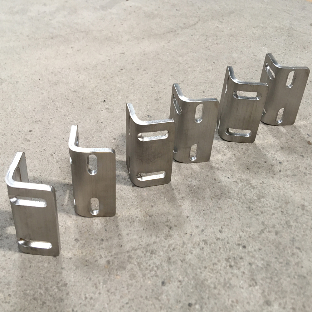 Piezas de estampado de metal de aluminio personalizado de chasis de chapa
