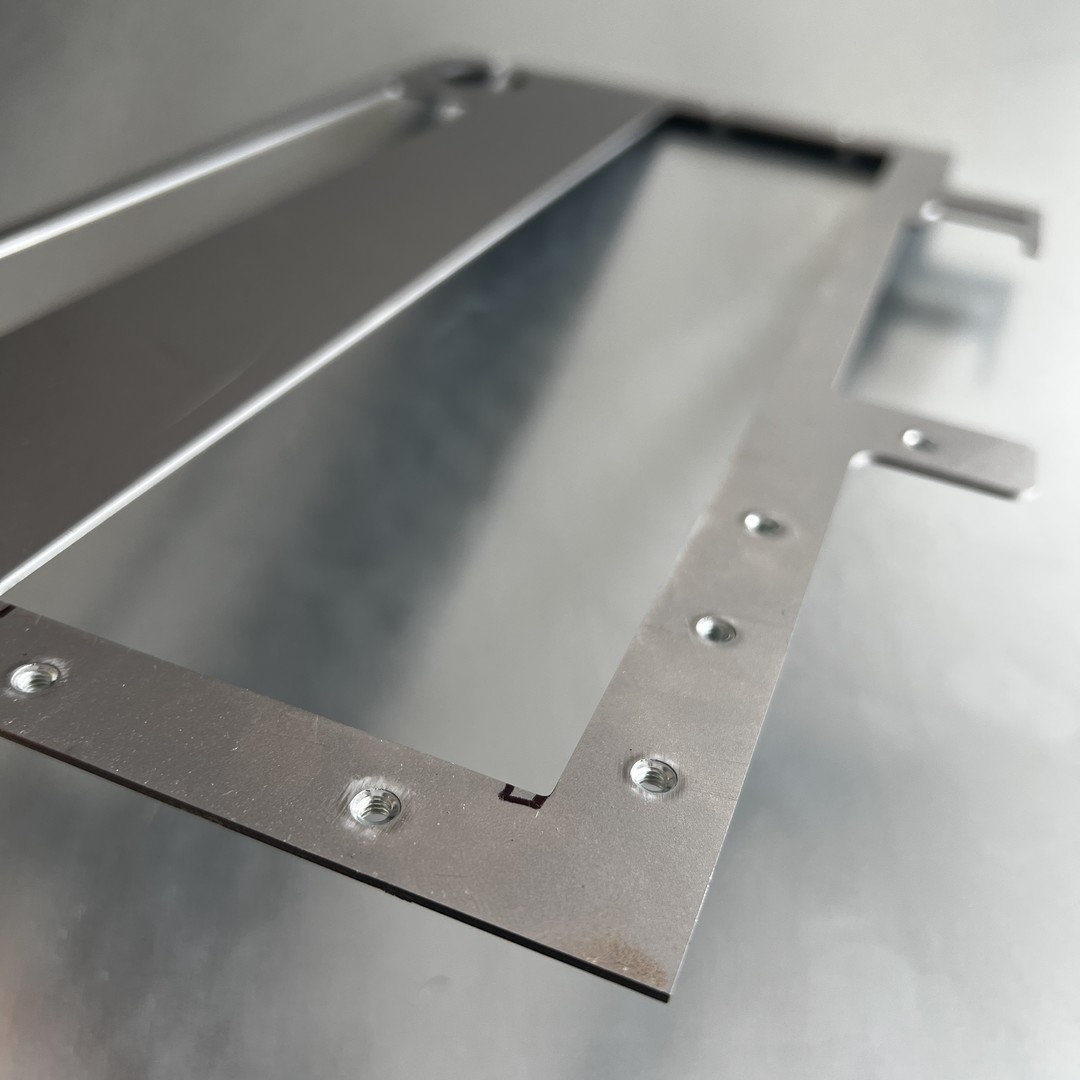 Piezas de metal estampadas dobladas CNC personalizadas